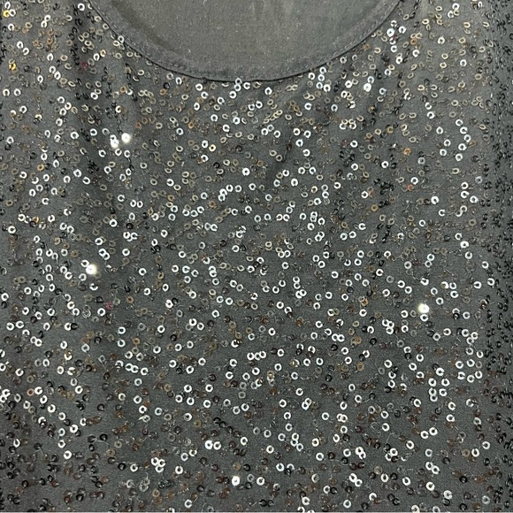 NY&C New York & Company woman’s short sleeves, black with sequins, size L - Picture 3 of 6